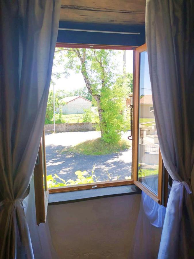 Les Verges Gites Exideuil-sur-Vienne Εξωτερικό φωτογραφία